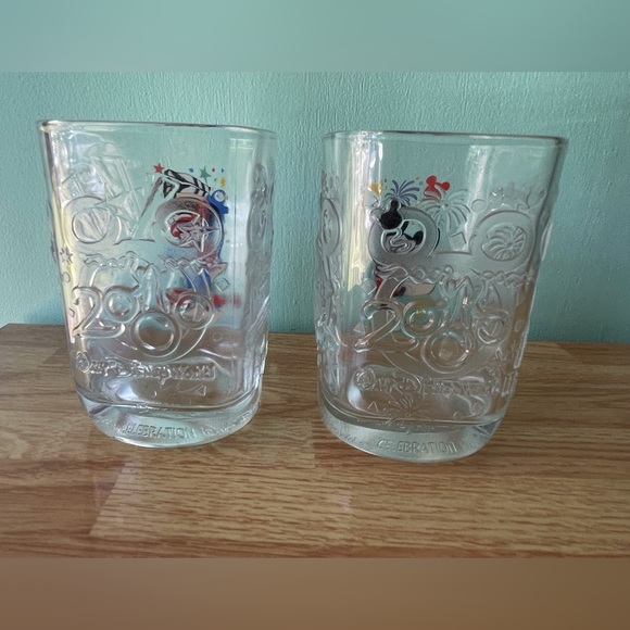 🧁 Vintage 2000 DISNEY Park Collectible Glasses MCDONALD’S Complete set of 4 - Picture 10 of 10
